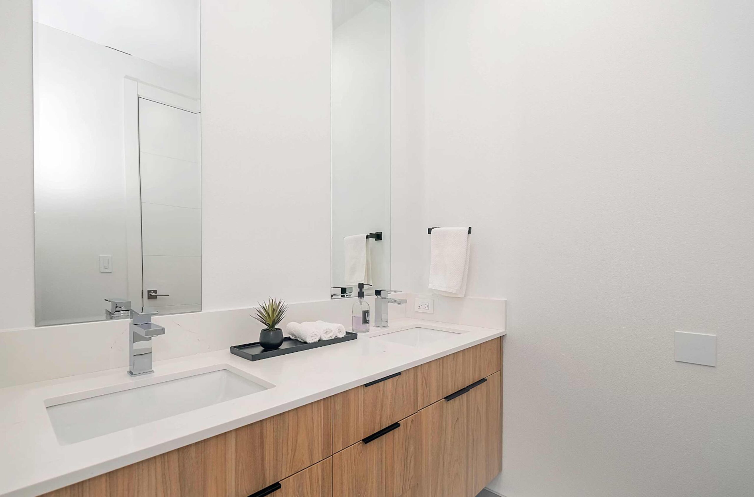 Mold Remediation Long Beach CA | Water Damage Restoration Long Beach CA